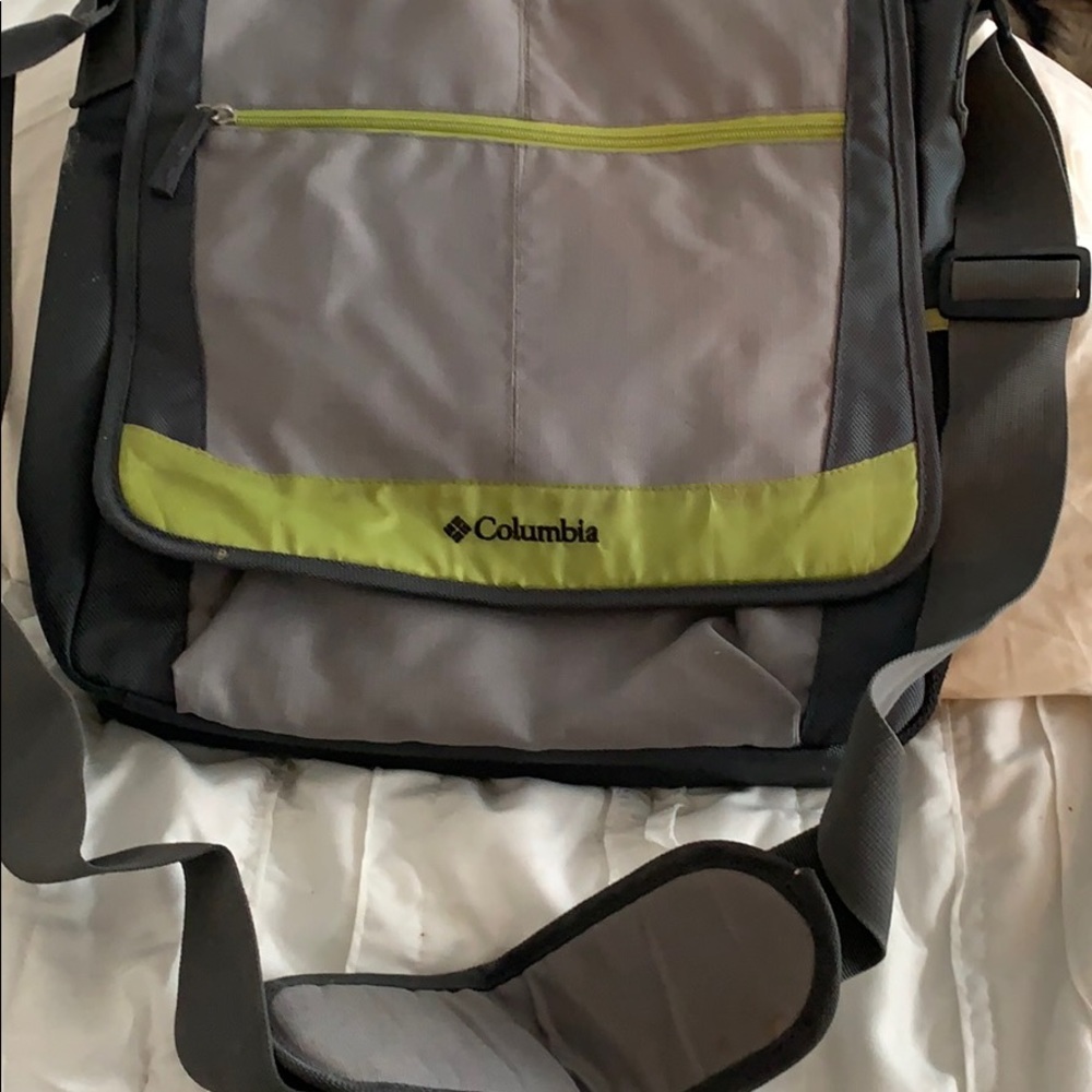 Shoulder bag